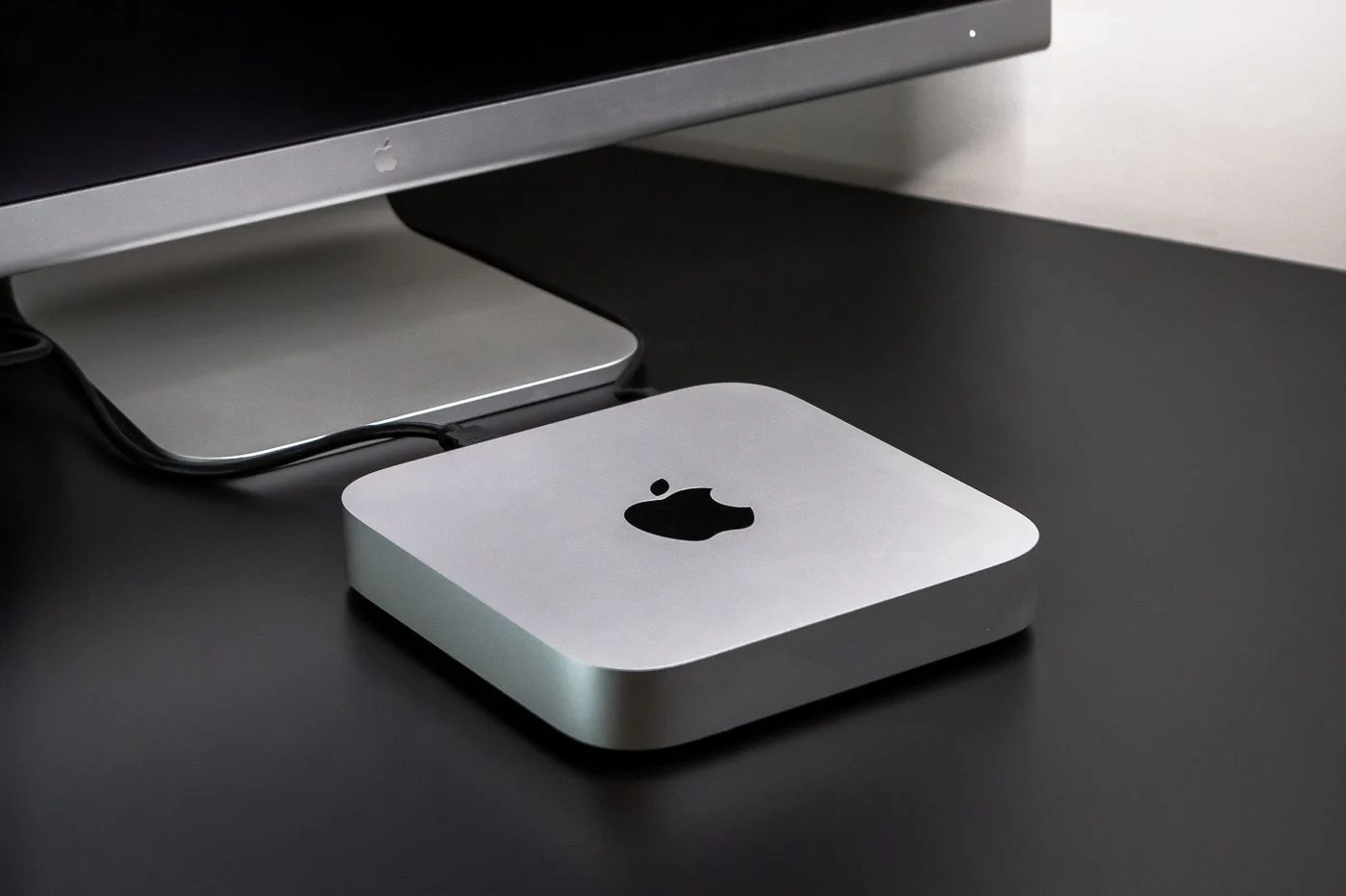 Amazon Attacks Apple, The Price Of The Mac Mini M2 Takes A Slap Live