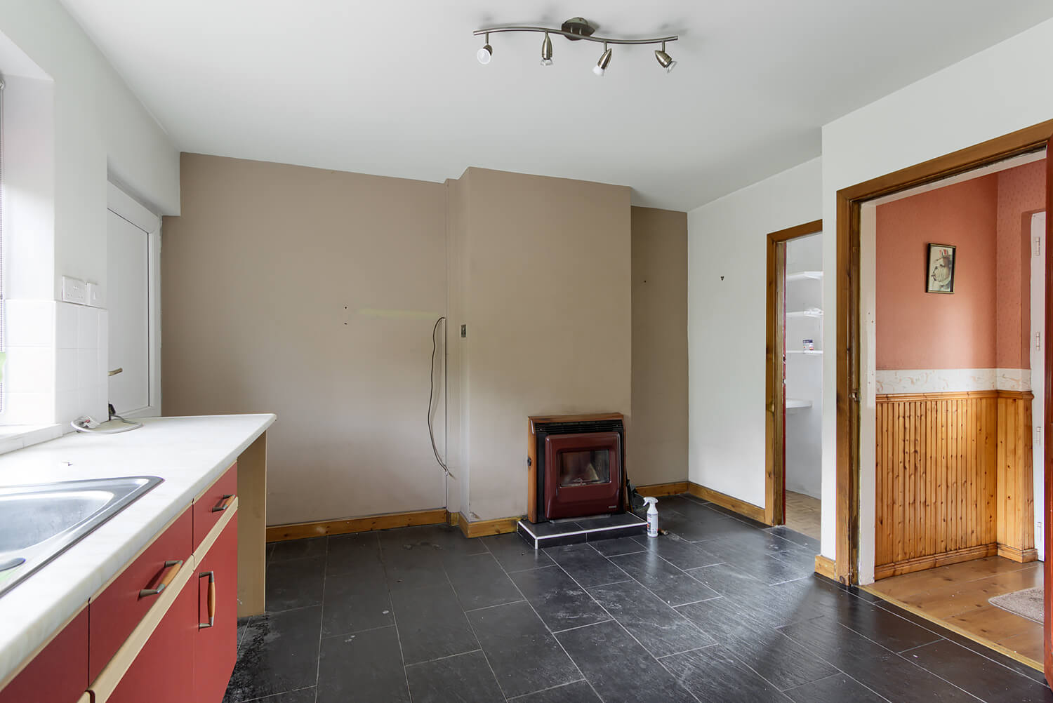 41 Windermere Road 12View Property Marketing