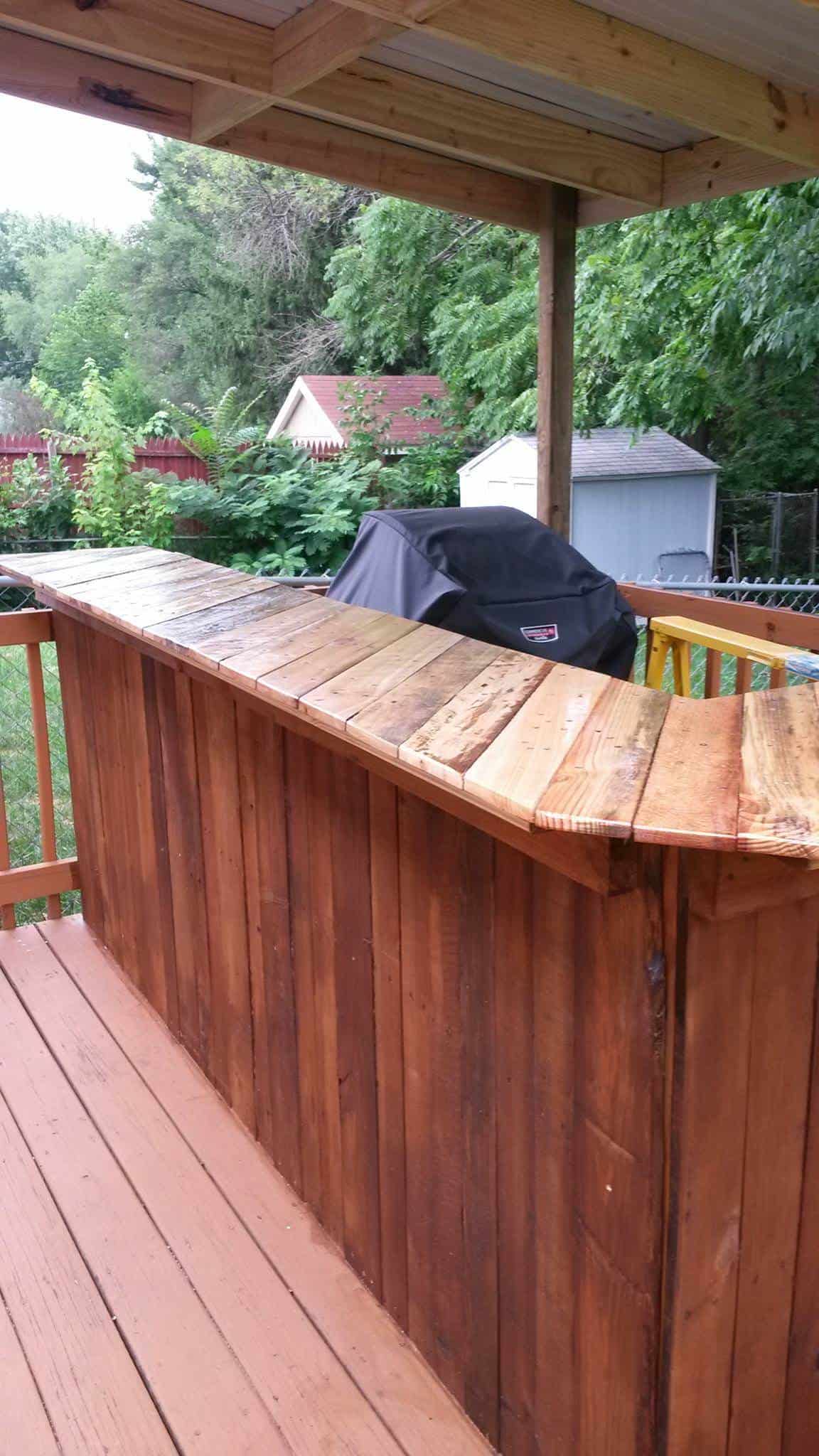 Pallet Bar • 1001 Pallets