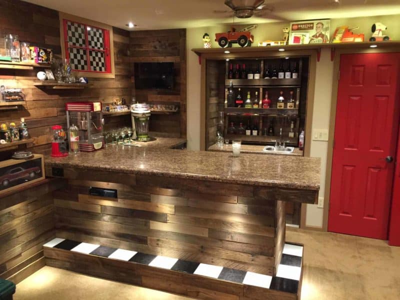 Pallet Basement • 1001 Pallets