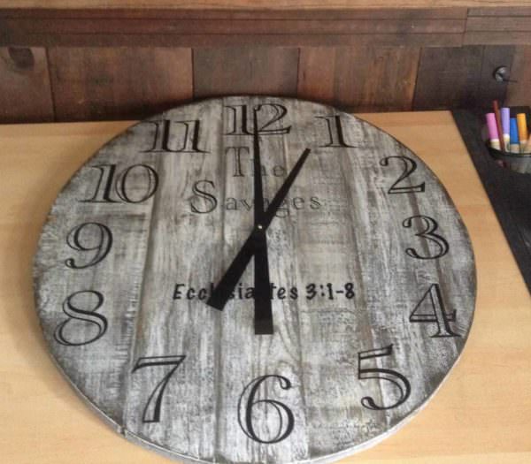 Custom Pallet Wall Clock • 1001 Pallets