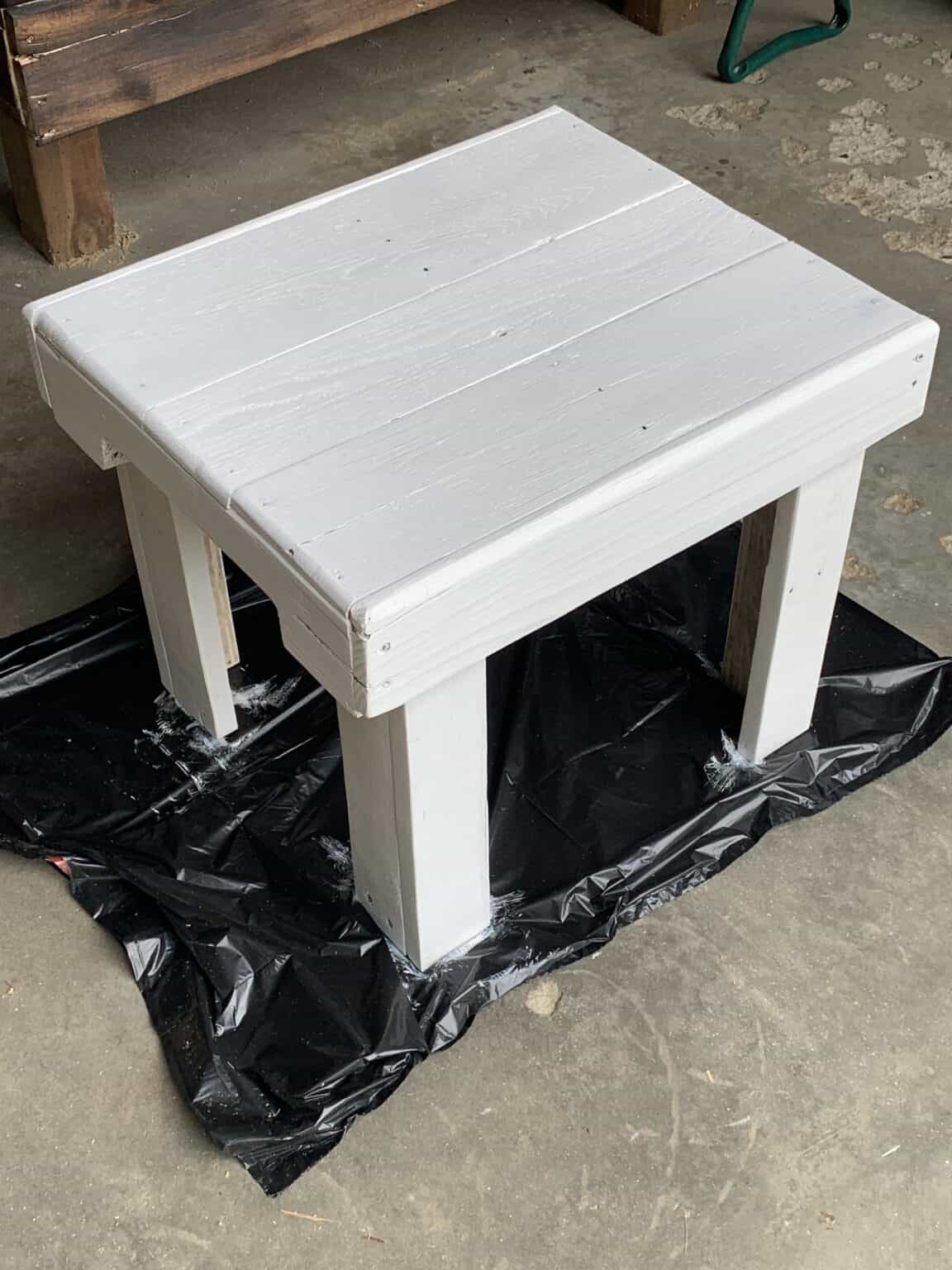 Pallet Footstool or Small Table • 1001 Pallets