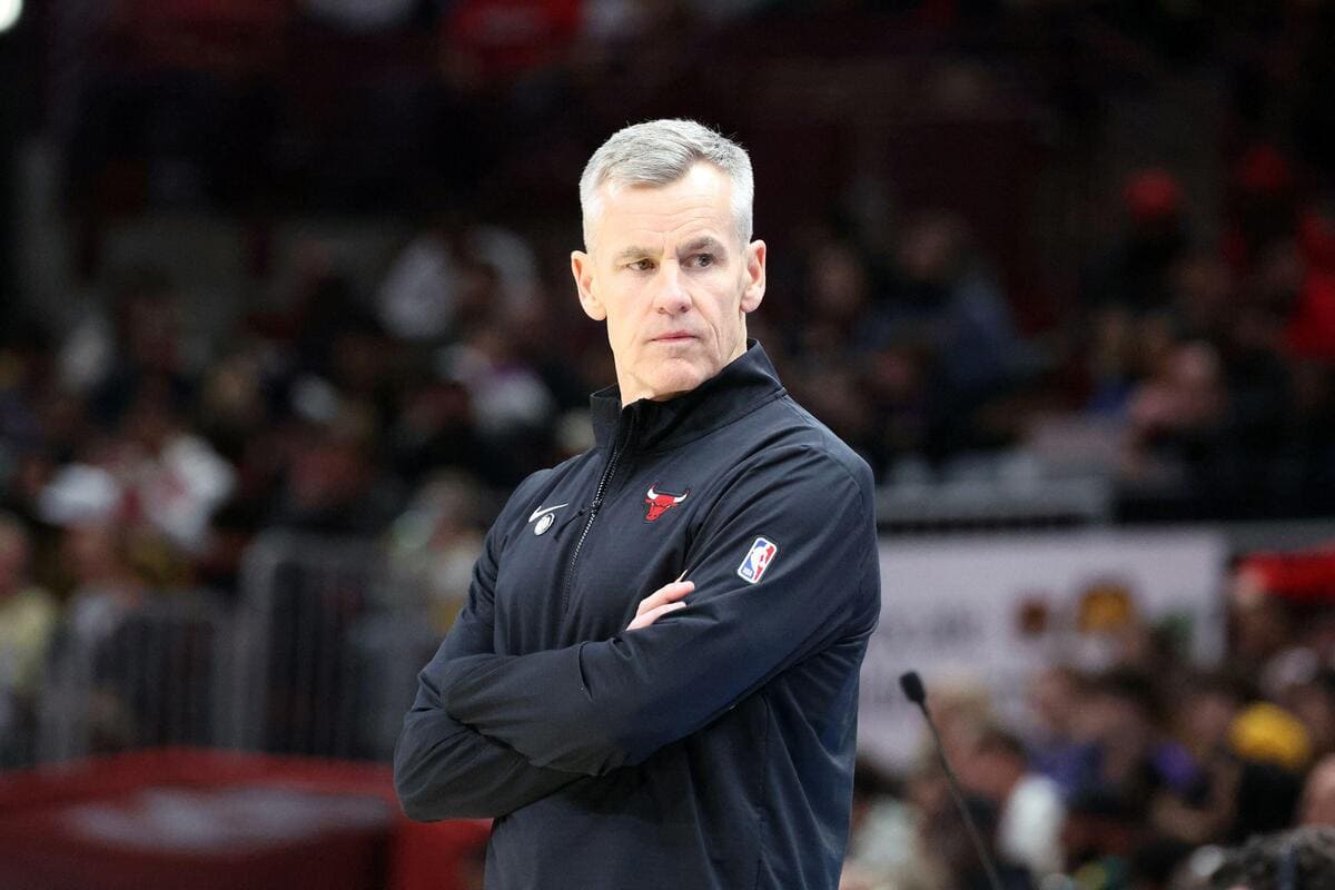 Bulls Firman al Entrenador Principal Billy Donovan con una Extensión de Varios Años