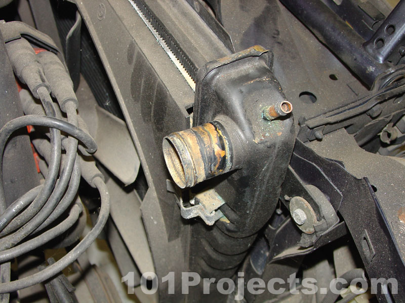 101 Projects for Your BMW 3 Series: Project 20: E30 Timing Belt