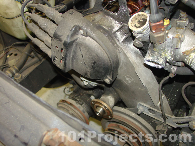 101 Projects for Your BMW 3 Series: Project 20: E30 Timing Belt