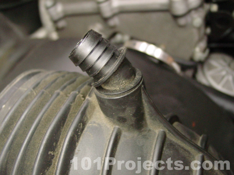 101 Projects for Your BMW 3 Series Project 28 Reading Fuel Injection