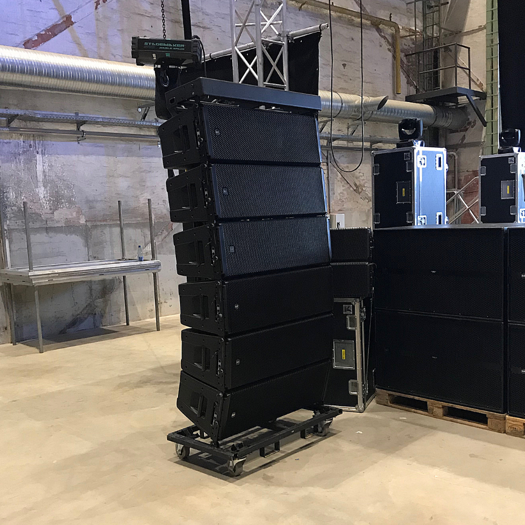 RCF HDL 50 Line Array System Buy now from 10Kused