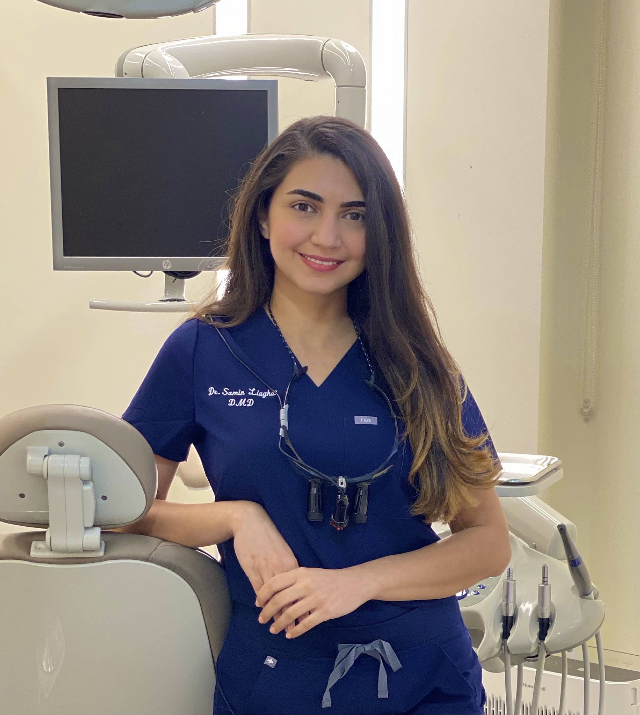 Dr. Samin Liaghat 123Dentist