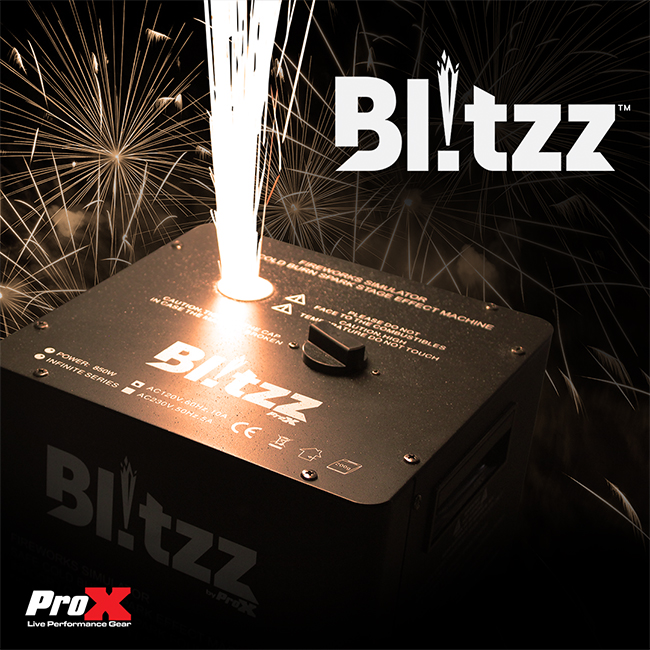 ProX XBLITZZX2 Blitzz Cold Spark Effect Machine Set of 2 w/ Road Case