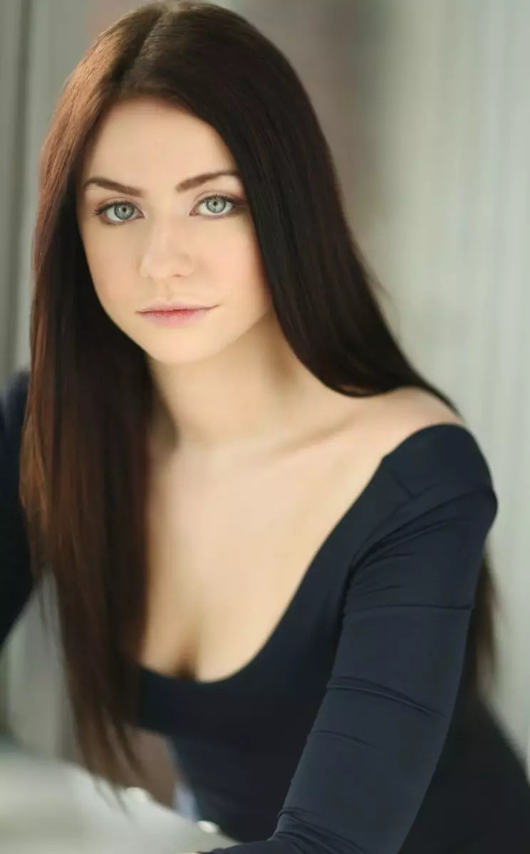 20 Hot Maddie Phillips Photos - 12thBlog
