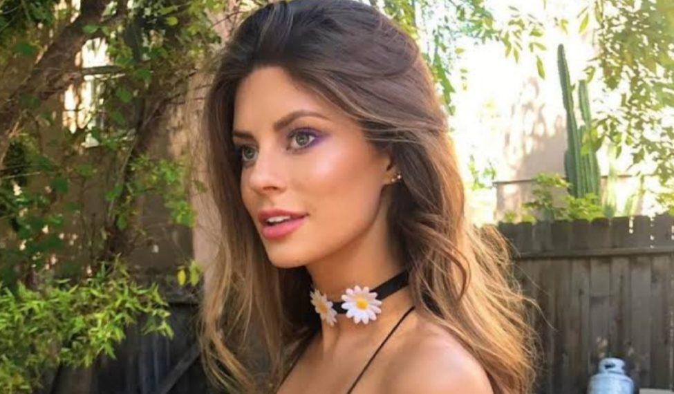 36 Almost Nude Hannah Stocking Photos - 12thBlog