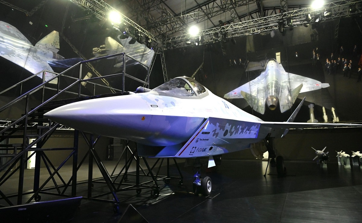 Russia's New Checkmate Su75 Stealth Fighter Has Another Trick Up Its