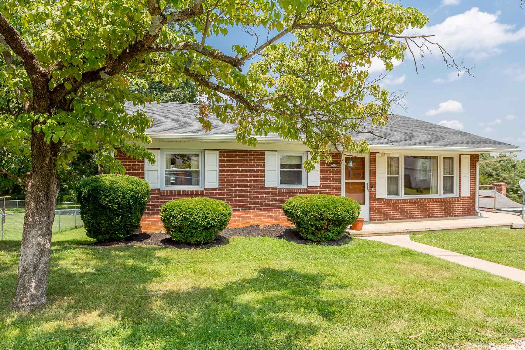 2609 FOURTH ST 1st Choice Real Estate