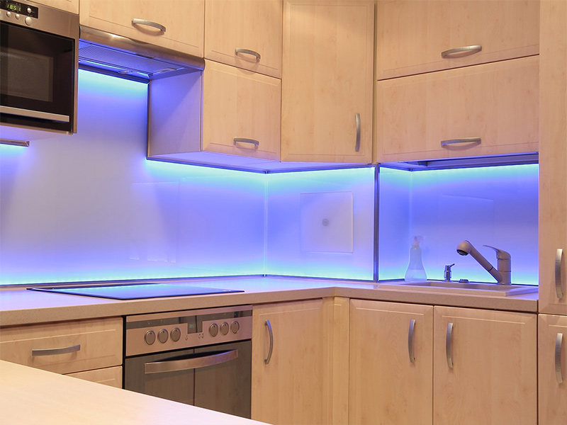 Led Lighting Kitchen Splashback Things In The Kitchen