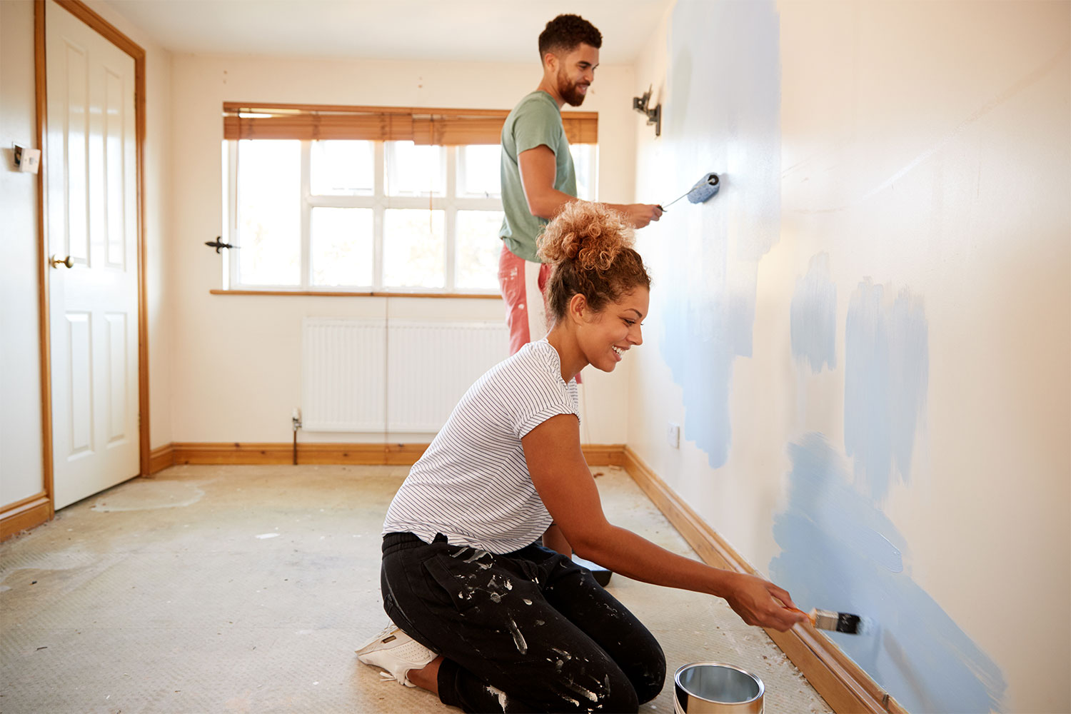 Should You Sand and Use Primer Before Painting Your Walls? 21Oak