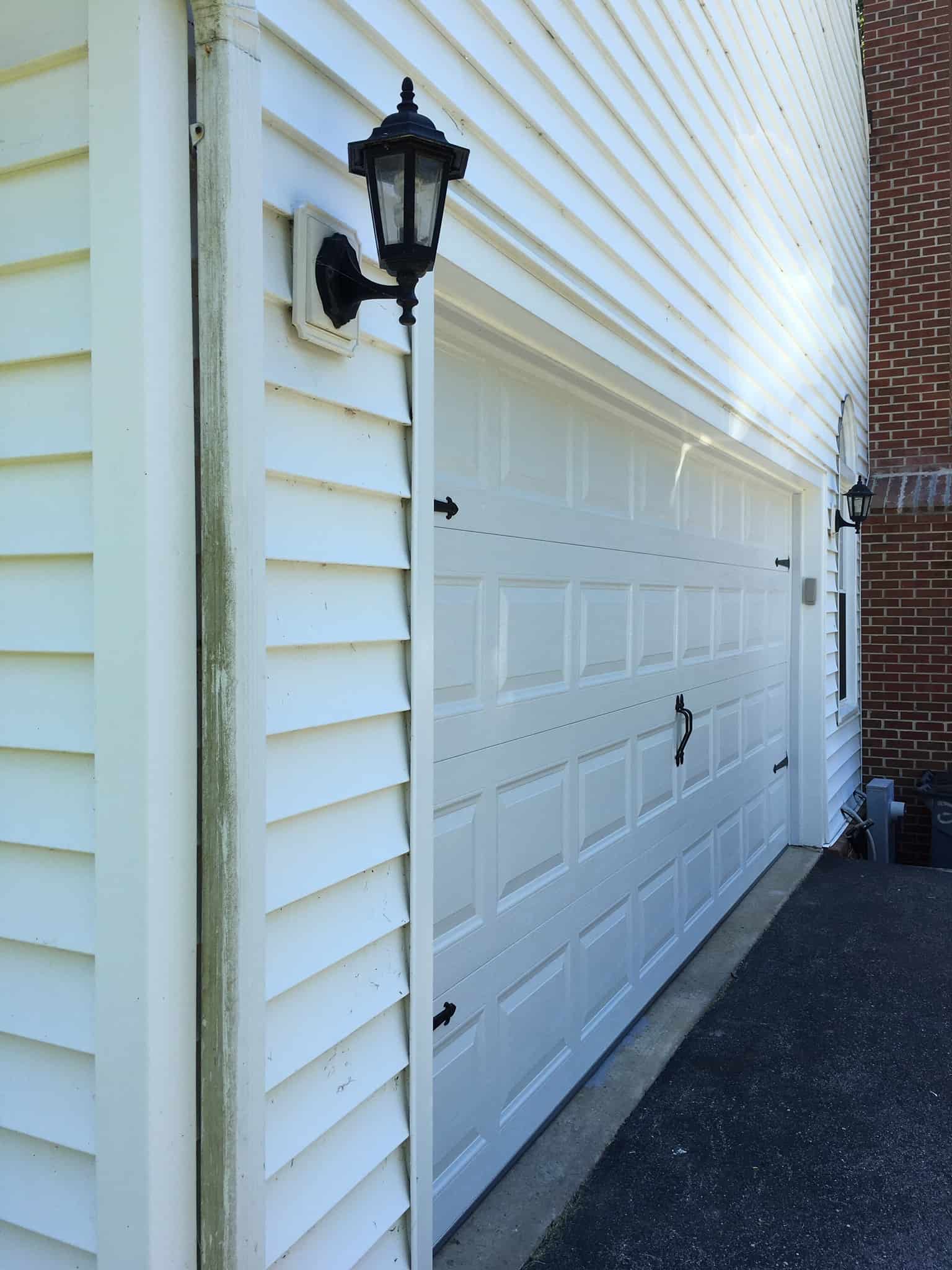 Traditional Style Garage Doors Installer Virginia Traditional Style Garage Doors Installer Virginia