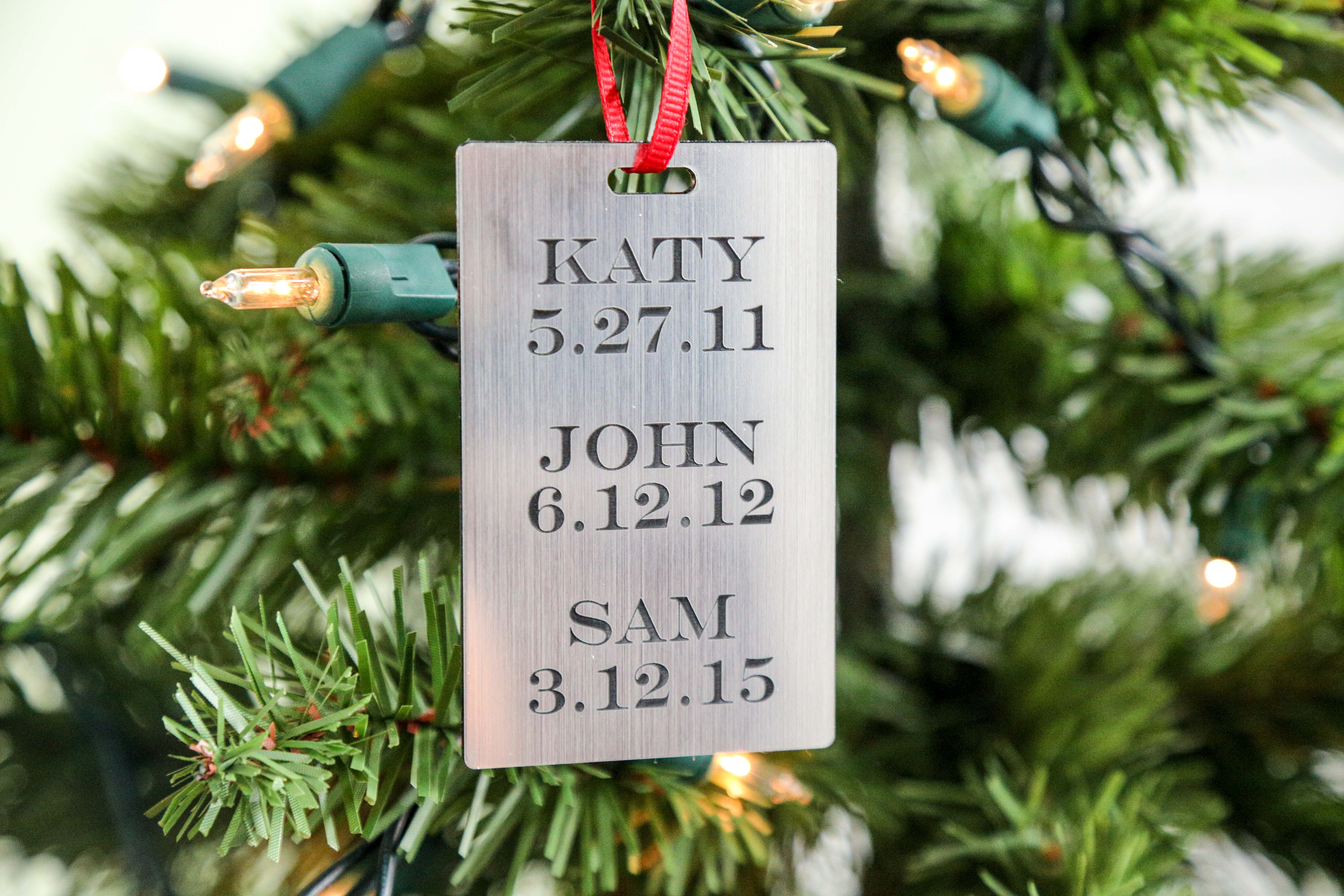 Special Date Ornament 2712 Designs