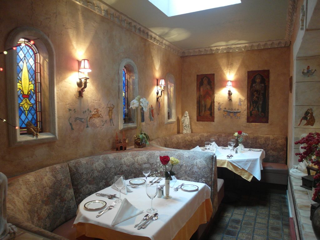Jeanne d'Arc Restaurant San Francisco Authentic French flavours at its finest!