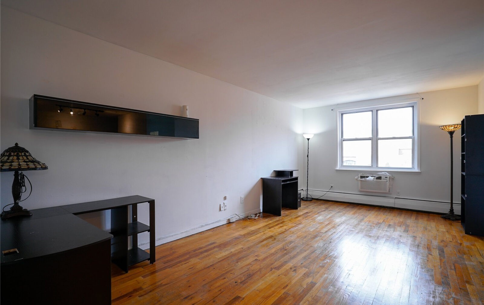 2 Fowler Avenue UNIT 215, Lynbrook, NY 11563