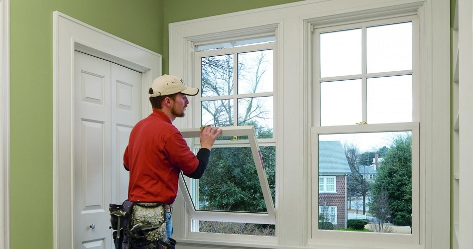 How to Remove Window Screen Easily? 33rd Square