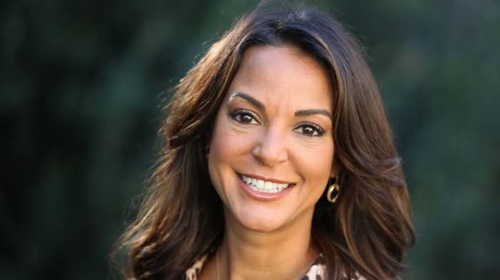 Eva LaRue Height Age Measurements Net Worth | Celebfeatures