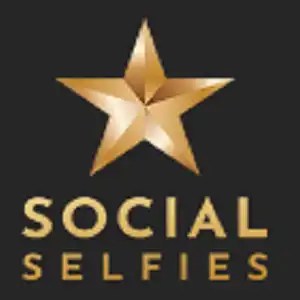Social Selfies
