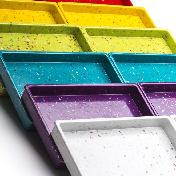 Here's What To Look For In A Serving Tray 3 Benefits Of