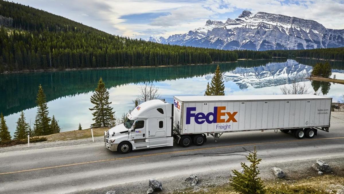 FedEx Freight and Christmas SPIRIT Foundation Celebrate