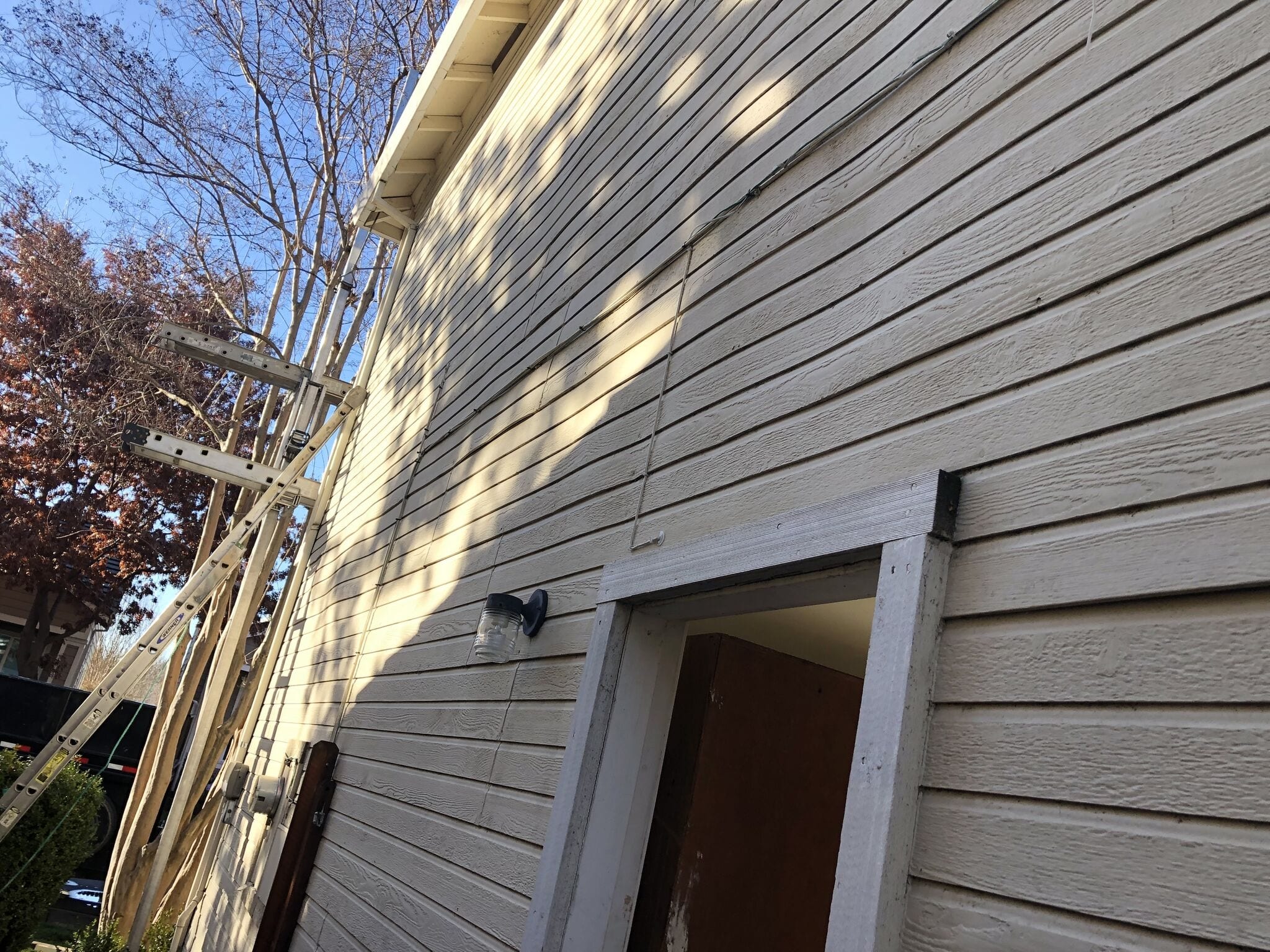 What is Hardboard Siding and Why Does It Fail? 3 Generations Improvements