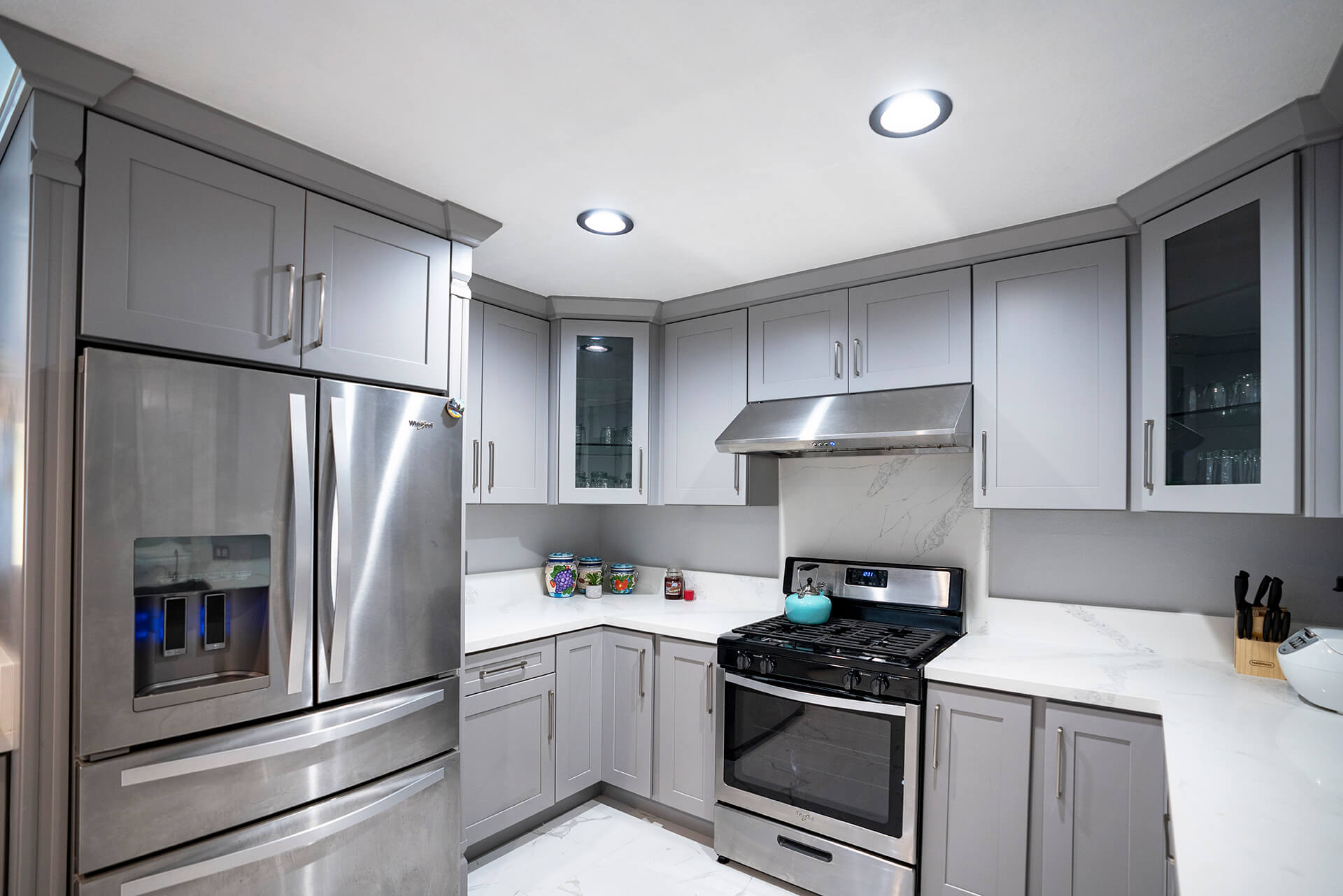 Brandon's Kitchen 405 & Stone