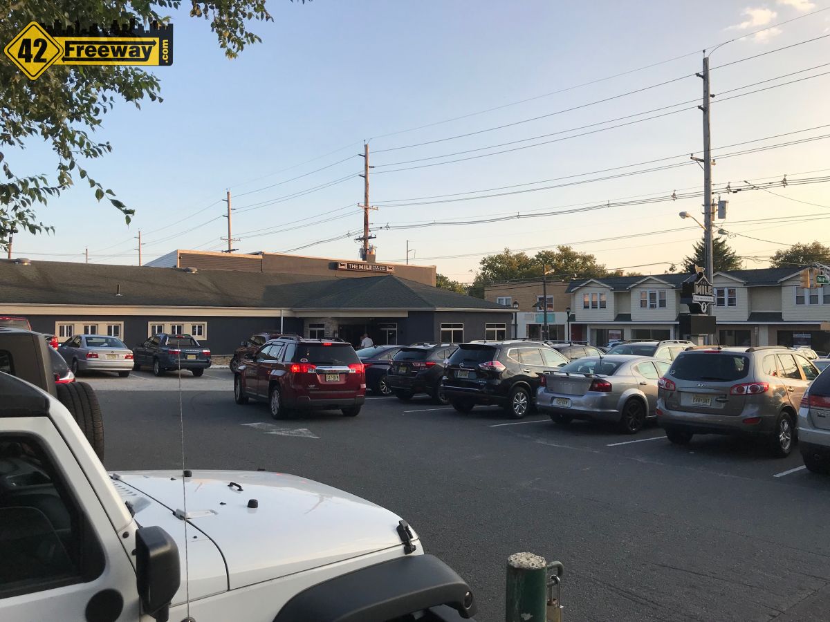 The Mile Bar in Runnemede has Opened! 42 Freeway