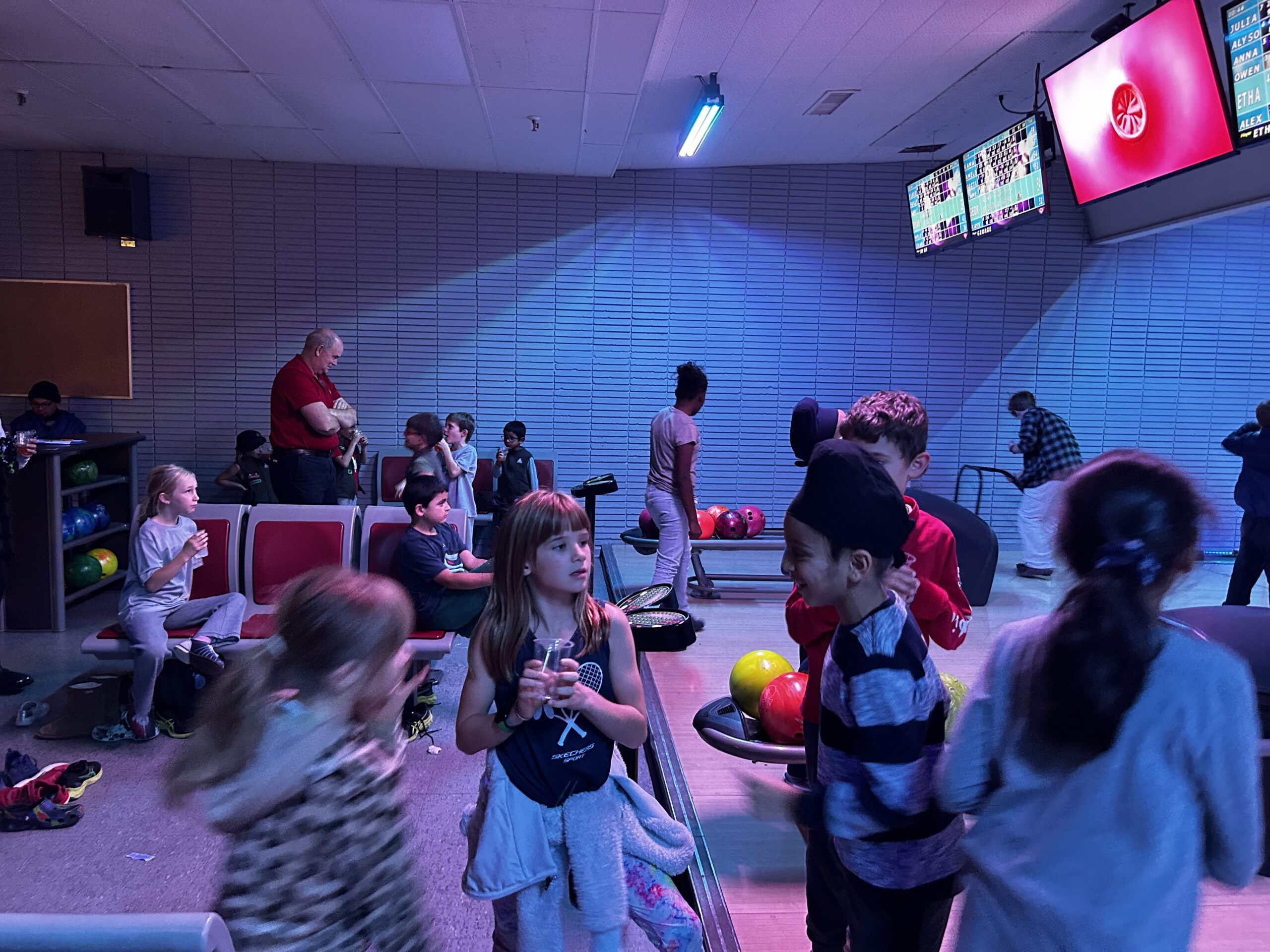 Bowling with Beavers & Cubs 433rd Toronto Scout Group