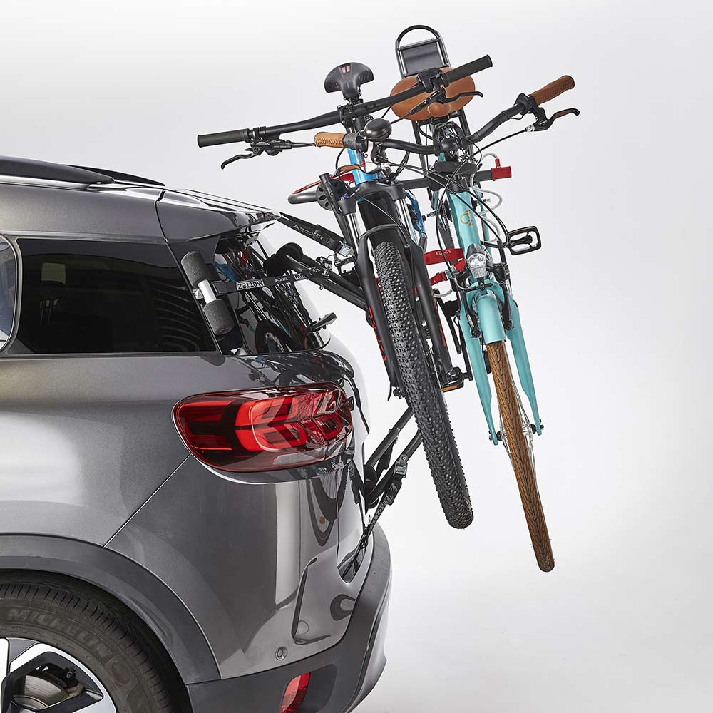 Portevélo sur Hayon 2 vélos électriques