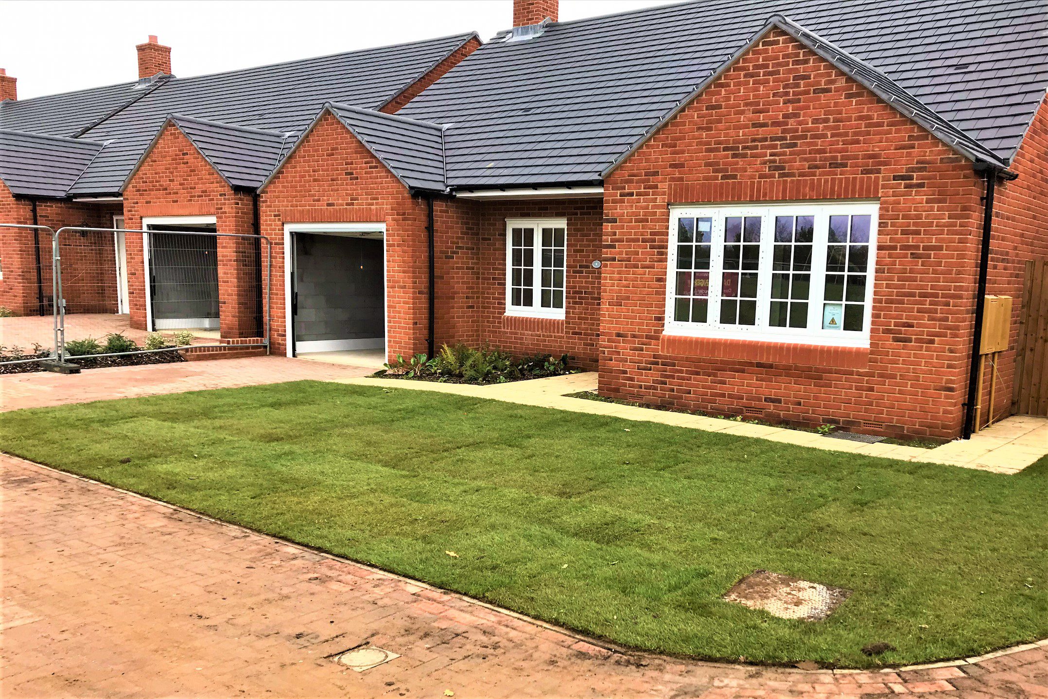 Bloxham Vale 4th Corner Landscaping