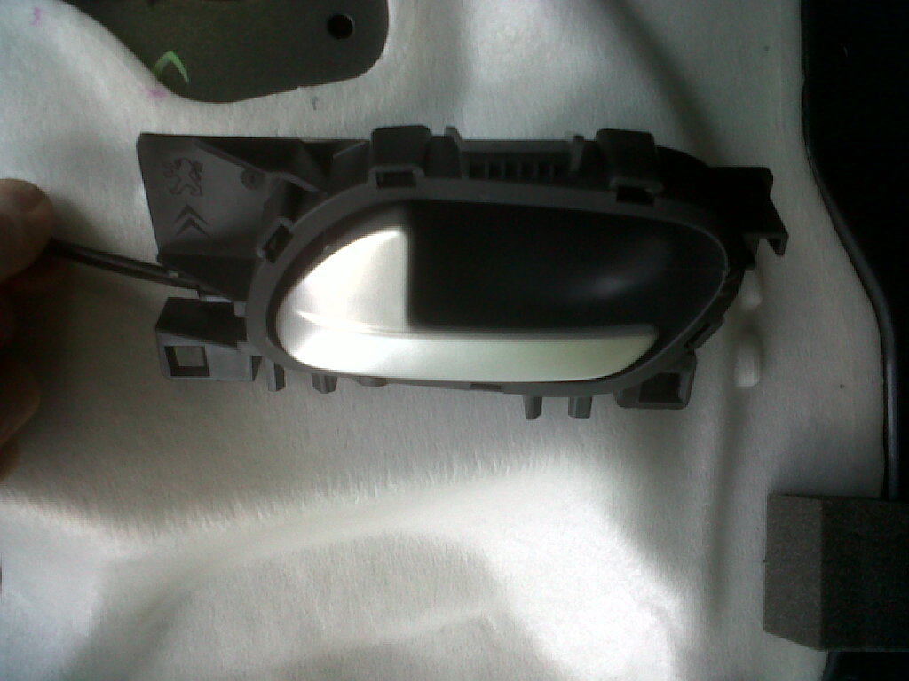 Peugeot 207 Door Mirror replacement Guide Door trim removal Door