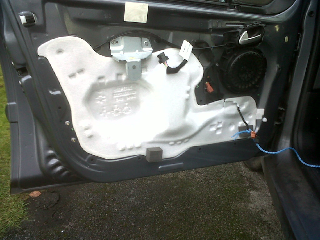 Peugeot 207 Door Mirror replacement Guide Door trim removal Door