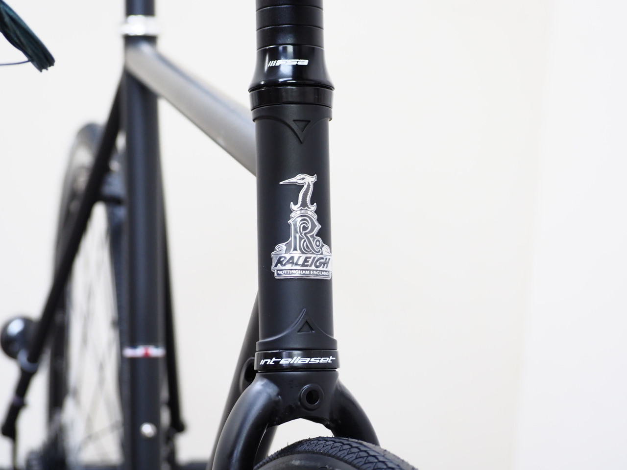 Raleigh(ラレー) CarltonB(カールトンB) CRB CLARIS完成車 2023 サイクルショップカンザキ吹田店