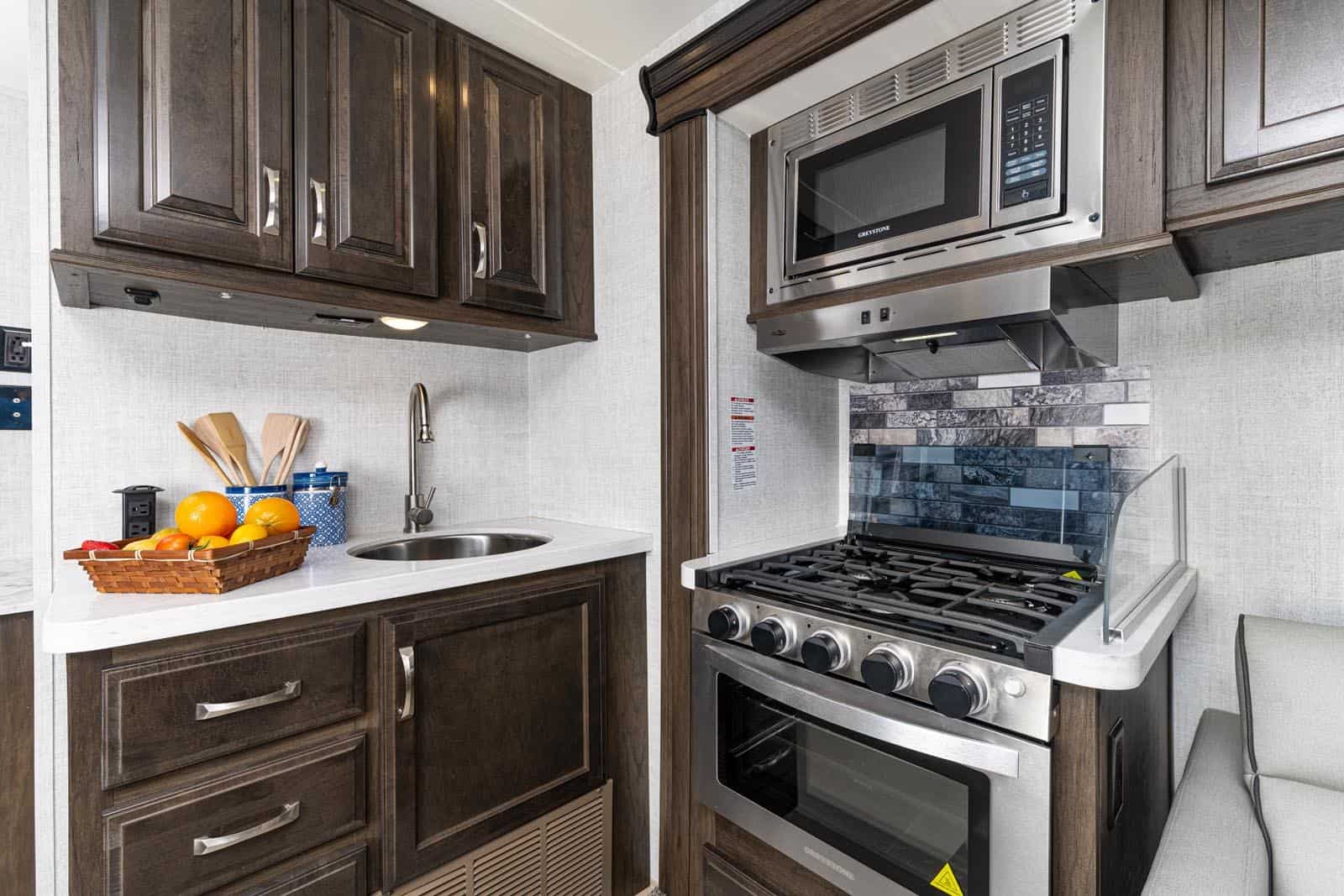 32' Class C Bunkhouse Motorhome RV Rental Tour 83RV Inc