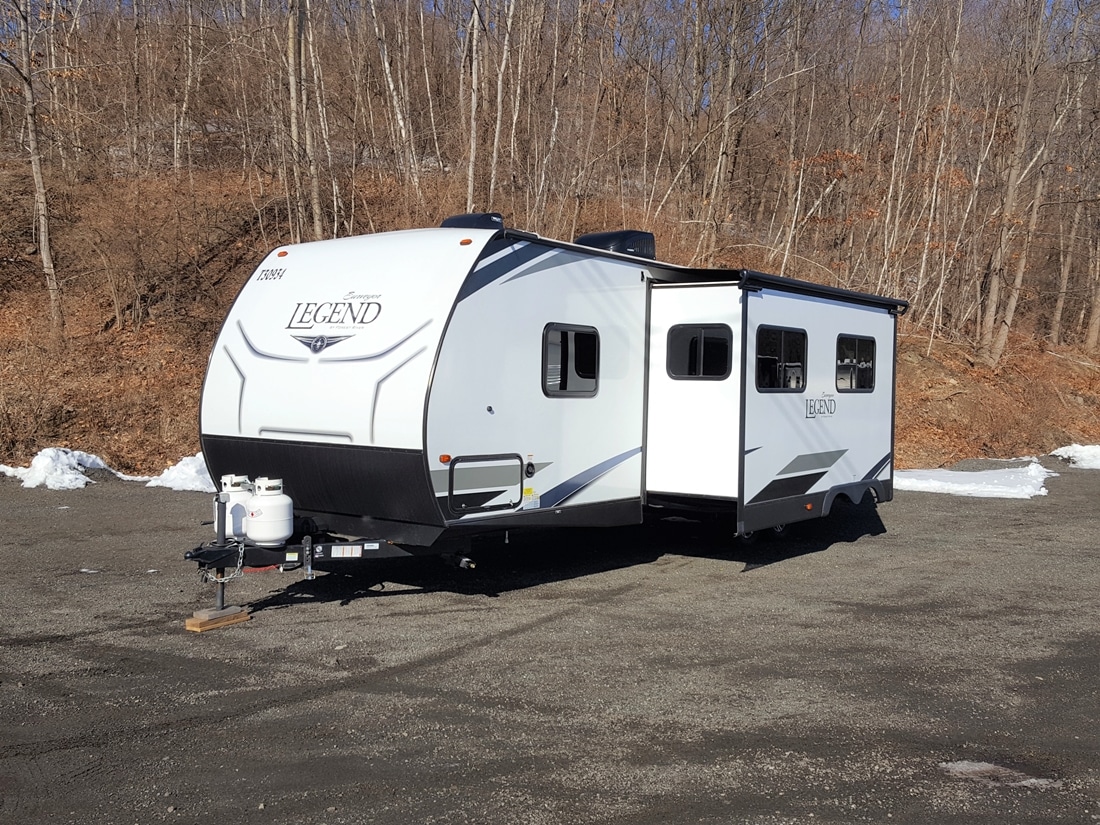 30′ Quad Bunk w/ Slide Travel Trailer For Rental