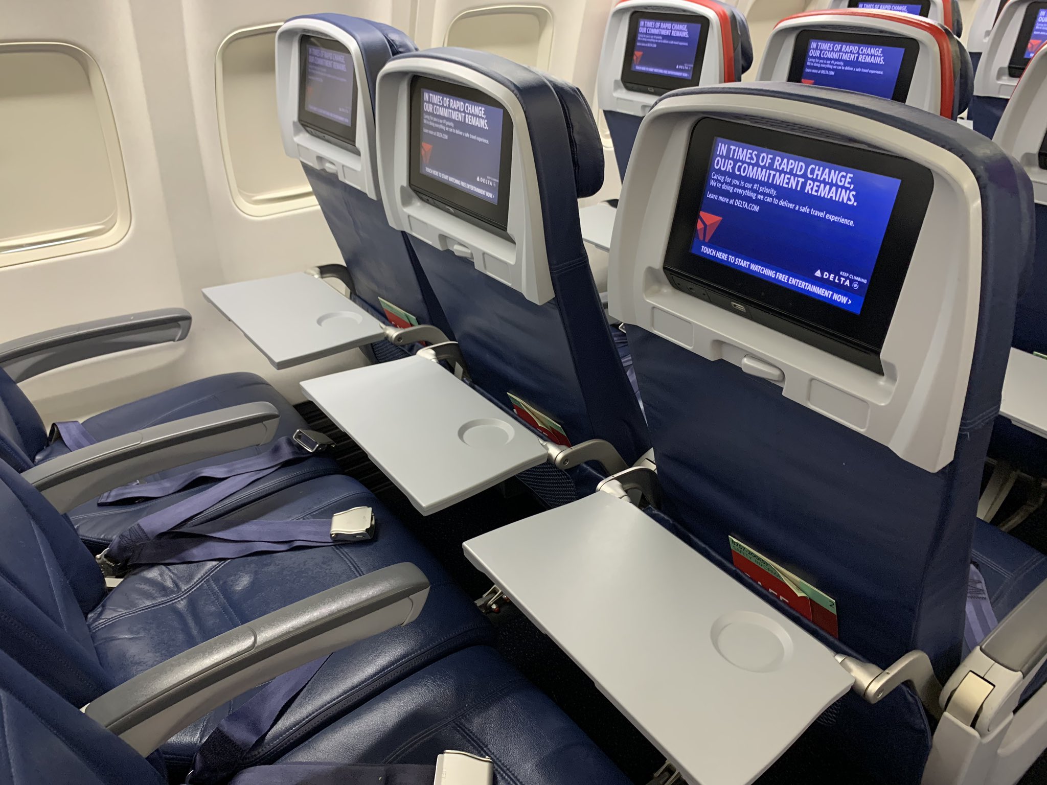 Principal 167+ imagen delta seat change In.thptnganamst.edu.vn