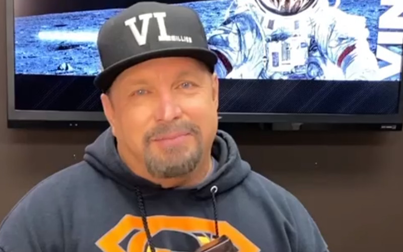 Garth Brooks “That’s What Cowboys Do” 96.3 The Possum TriCities