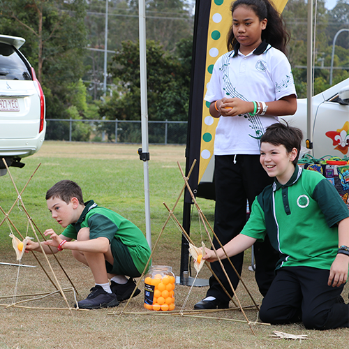 School Excursion to Ferny Hills State School 96five Family Radio
