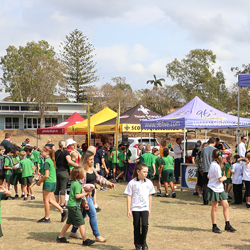 School Excursion to Ferny Hills State School 96five Family Radio