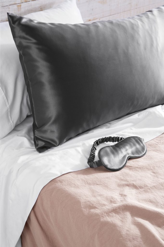 Bed Heads! ALDI Is Selling 40 Silk Pillowcases
