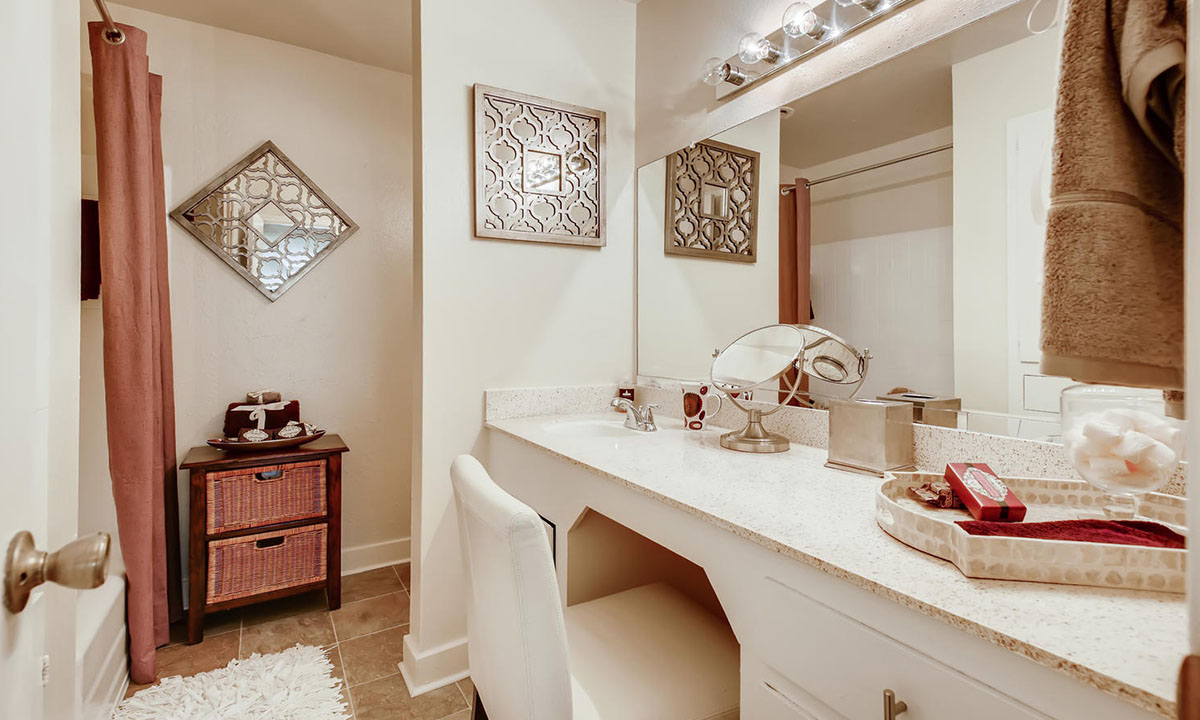 Floor Plans Apartments zoned to Spring Branch ISD