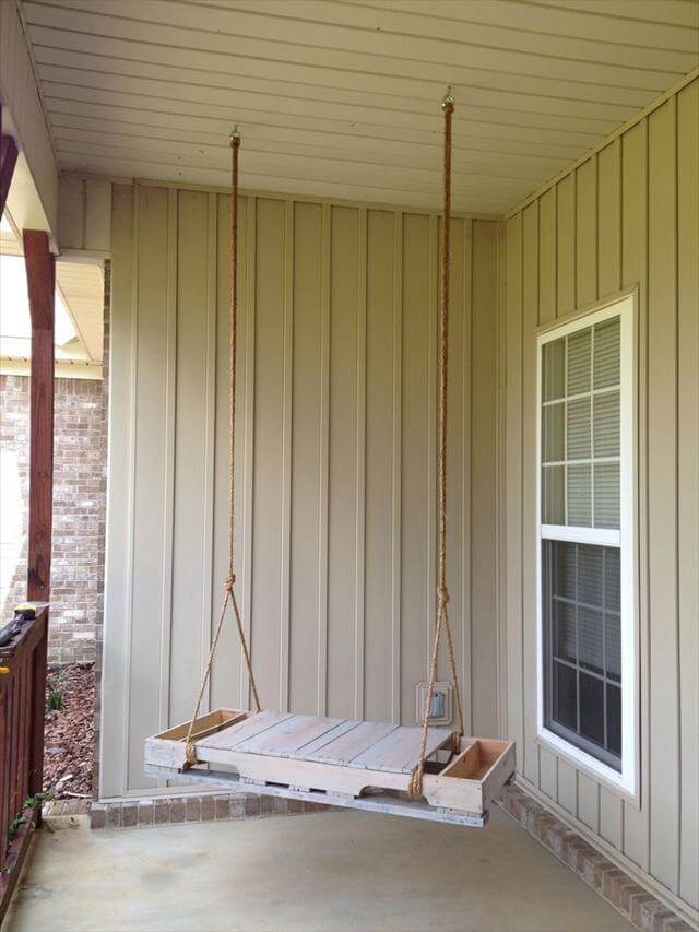 40 DIY Pallet Swing Ideas