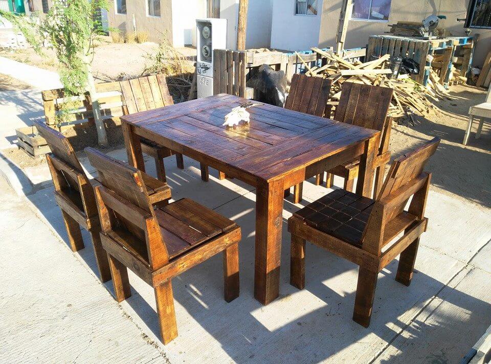 Wooden Pallet Dining Table and Chairs Set 99 Pallets