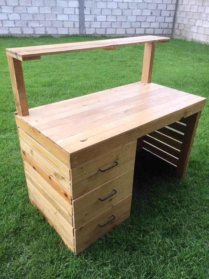 Pallet Computer Desk with Shelf and Drawers 99 Pallets