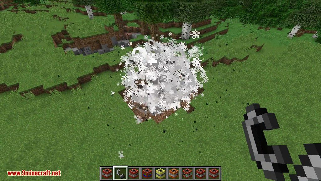Crazy Bombs Mod 1.8.9 (Powerful TNT, Giant Explosions)
