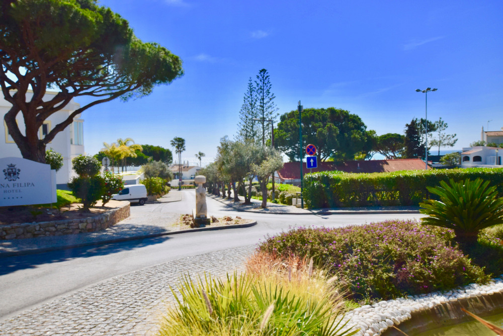 Vale do Lobo Algarve properties Quinta do Lago and Vale do Lobo